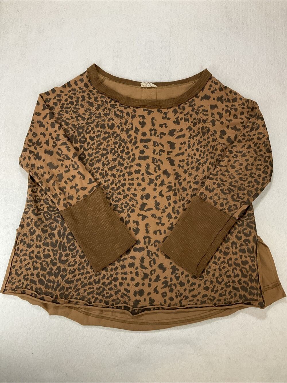 Betsey’s Boutique Tan Cheetah Animal Boatneck Relaxed Fit Comfy Top Boho XL